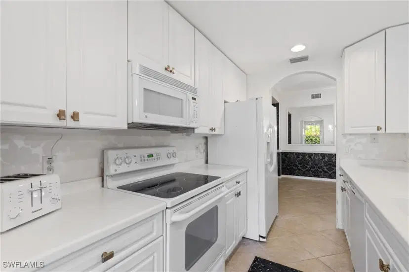 Picture of 1285 Sweetwater Cv 2101, Naples FL 34110