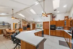 Picture of 10226 Trailwood Circle, Jupiter, FL 33478