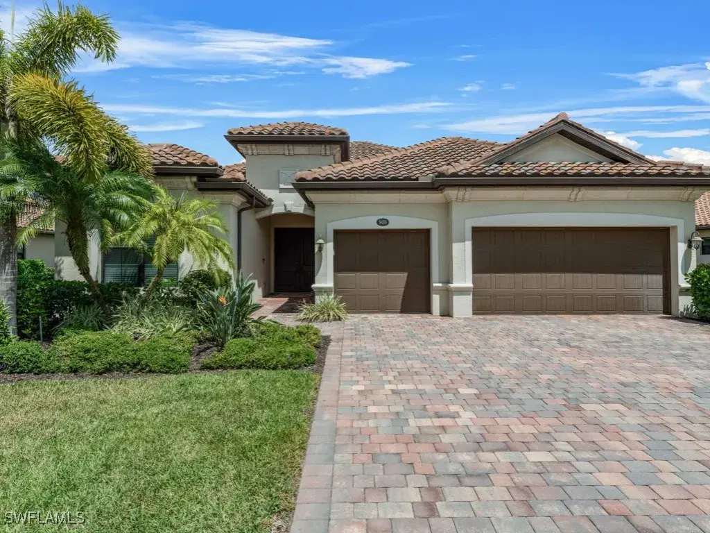 Picture of 9459 Campanile Cir, Naples, FL 34114