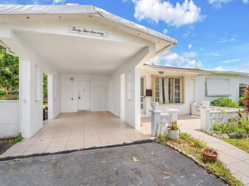 Picture of 4270 NW 49Th Ave, Lauderdale Lakes FL 33319
