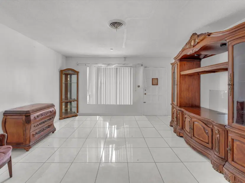 Picture of 4270 NW 49Th Ave, Lauderdale Lakes FL 33319