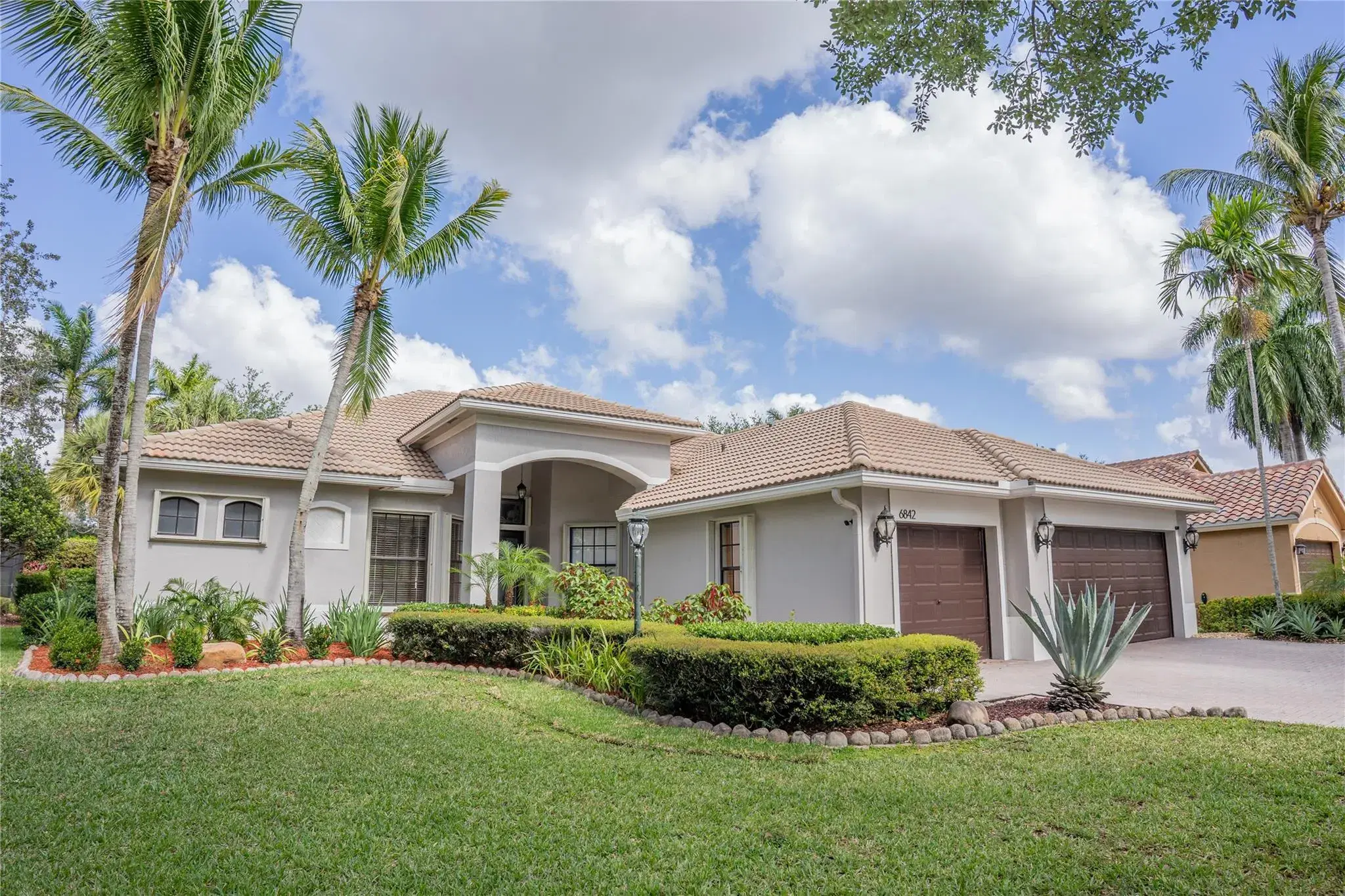 Picture of 6842 NW 108Th Ave, Parkland, FL 33076
