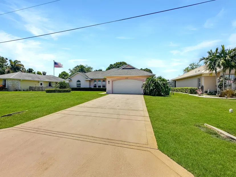 Picture of 5207 Indian Bend Lane, Fort Pierce FL 34951
