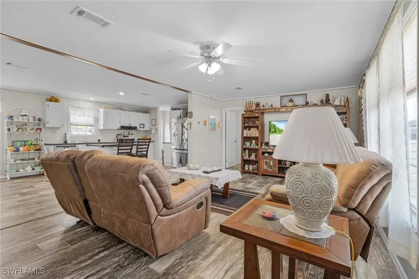 Picture of 7157 Ladyfish Dr, St. James City FL 33956
