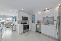 Picture of 3443 Gulf Shore Blvd N 813, Naples, FL 34103