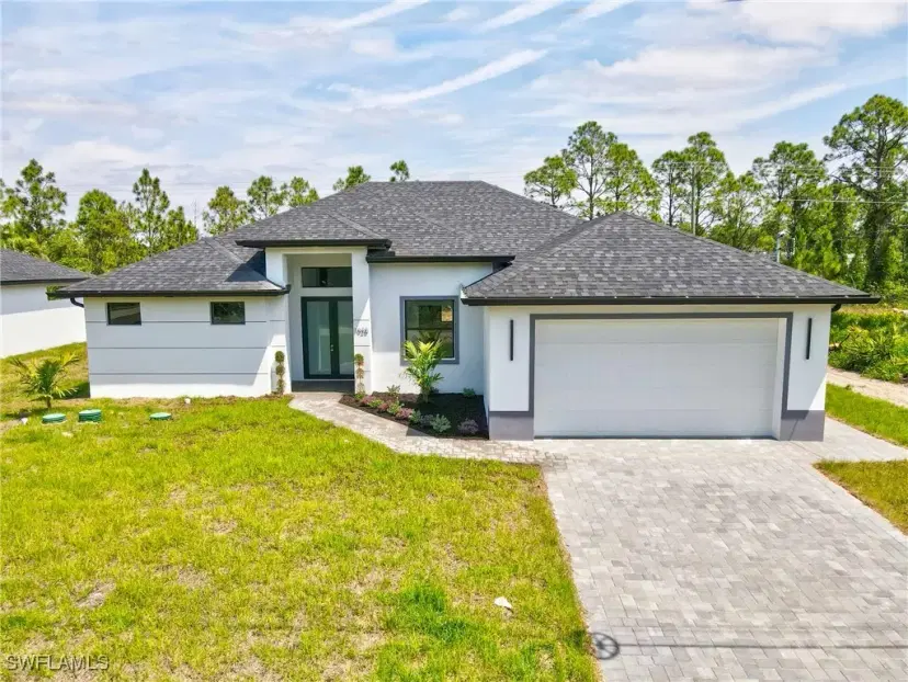 Picture of 1025 Gladys St, Lehigh Acres FL 33974