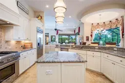 Picture of 16524 Cellini Ln, Naples, FL 34110