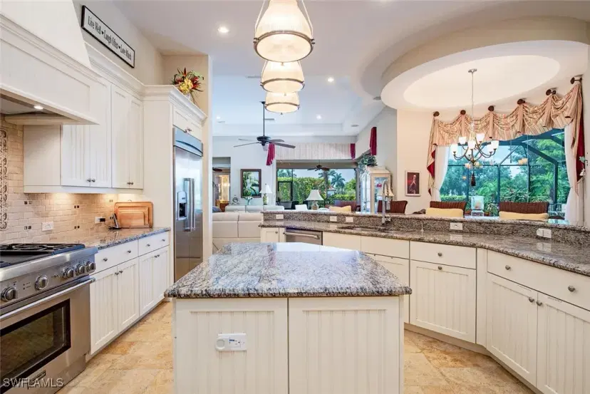 Picture of 16524 Cellini Ln, Naples FL 34110