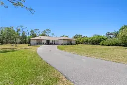 Picture of 3795 Liberty Sq, Fort Myers, FL 33908