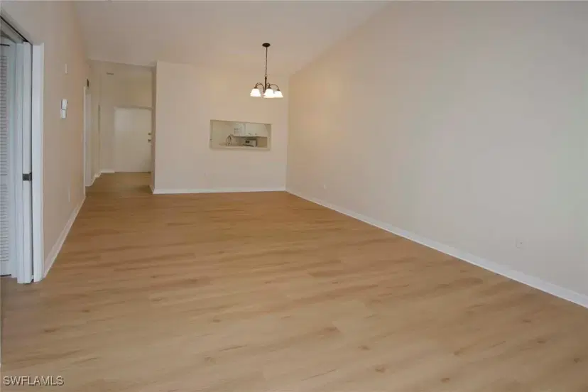 Picture of 8423 Bernwood Cove Loop 406, Fort Myers FL 33966