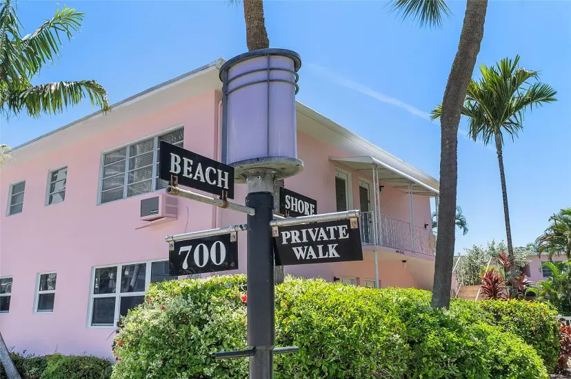 Picture of 700 Bayshore Dr 14, Fort Lauderdale FL 33304