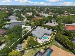 Picture of 2274 Hawksridge Dr, Naples, FL 34105