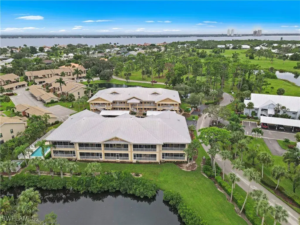 Picture of 15256 Riverbend Blvd 105, North Fort Myers, FL 33917