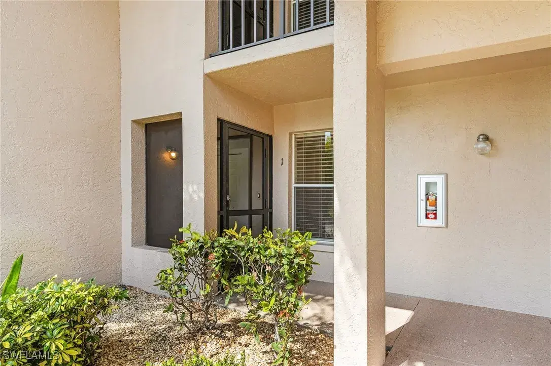Picture of 5731 Foxlake Dr 1, North Fort Myers, FL 33917
