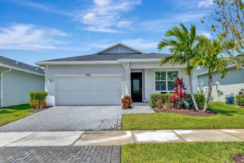 Picture of 765 SE Bloomfield Road, Port St Lucie FL 34984