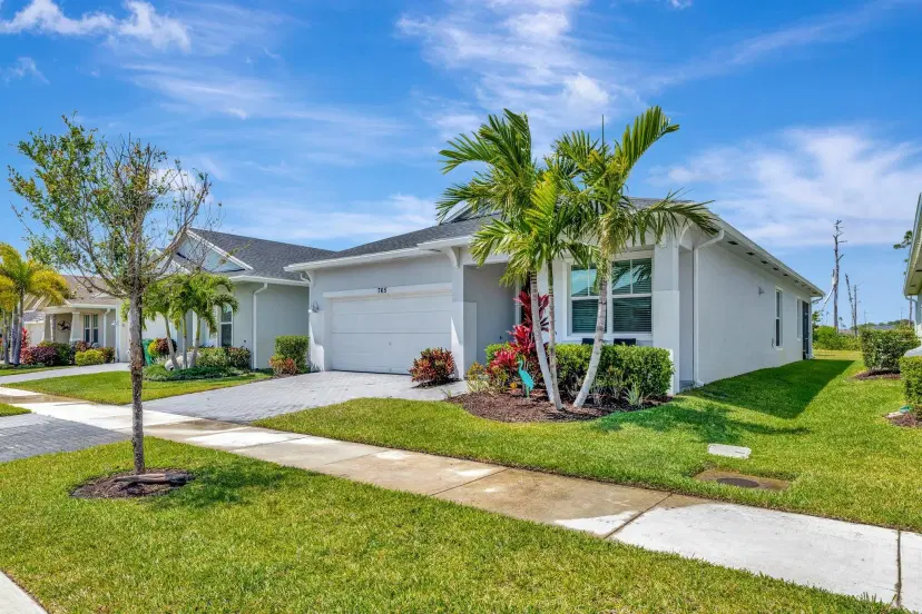 Picture of 765 SE Bloomfield Road, Port St Lucie FL 34984