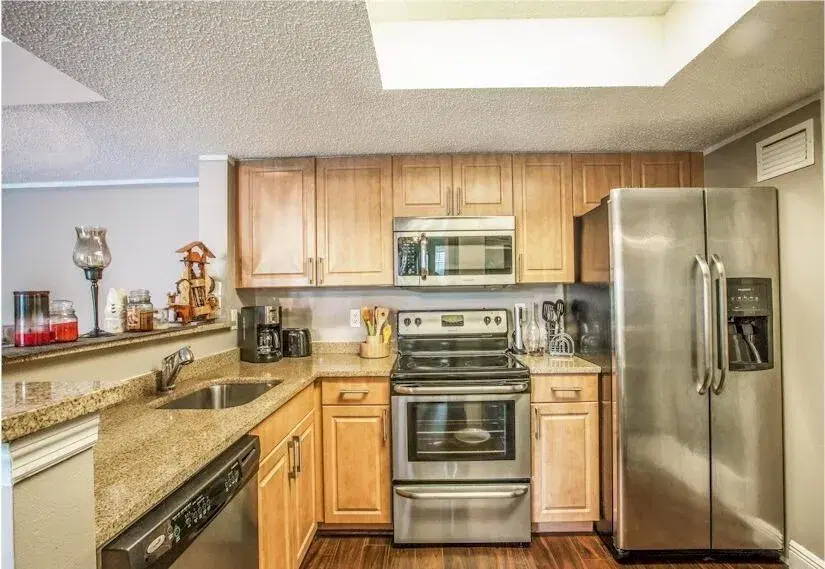 Picture of 8935 Okeechobee Boulevard 204, West Palm Beach FL 33411