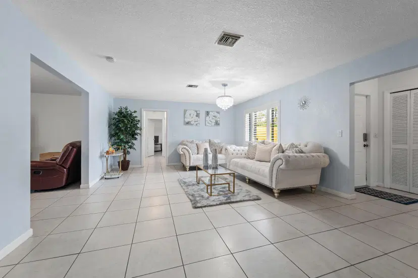 Picture of 6607 Eastview Drive, Lake Worth FL 33462