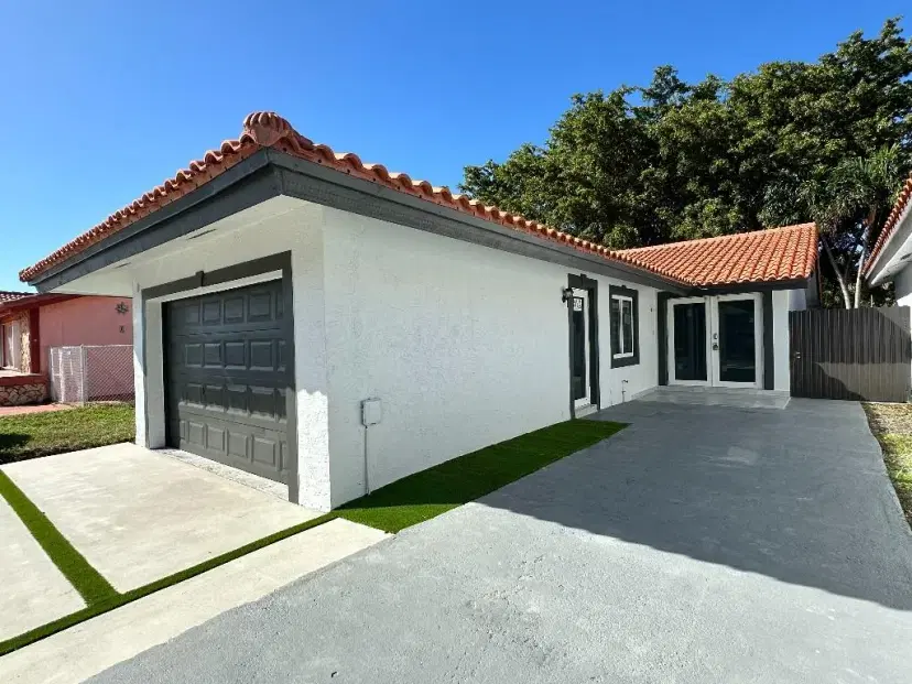 Picture of 1220 SW 136Th Pl, Miami FL 33184