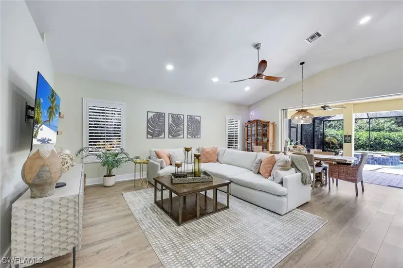 Picture of 813 E Valley Dr, Bonita Springs FL 34134