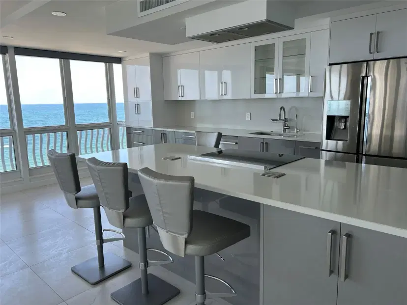 Picture of 4020 Galt Ocean Dr 611, Fort Lauderdale FL 33308