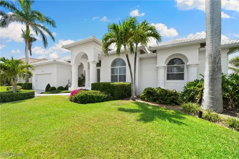 Picture of 529 Tigertail Ct, Marco Island FL 34145
