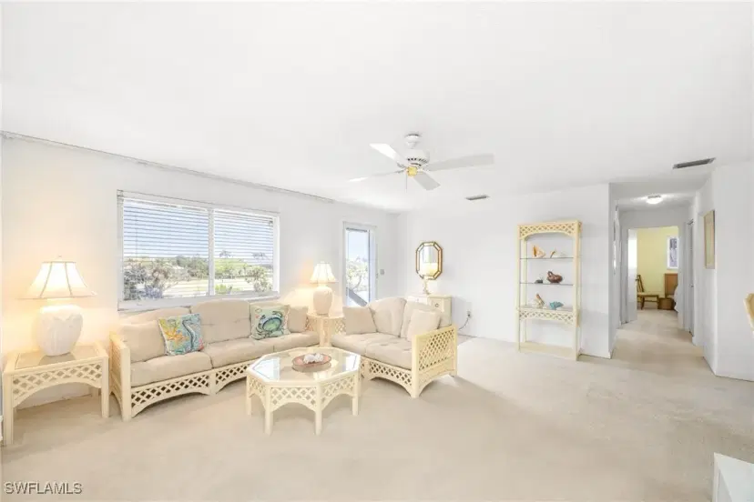 Picture of 1610 Middle Gulf Dr A5, Sanibel FL 33957