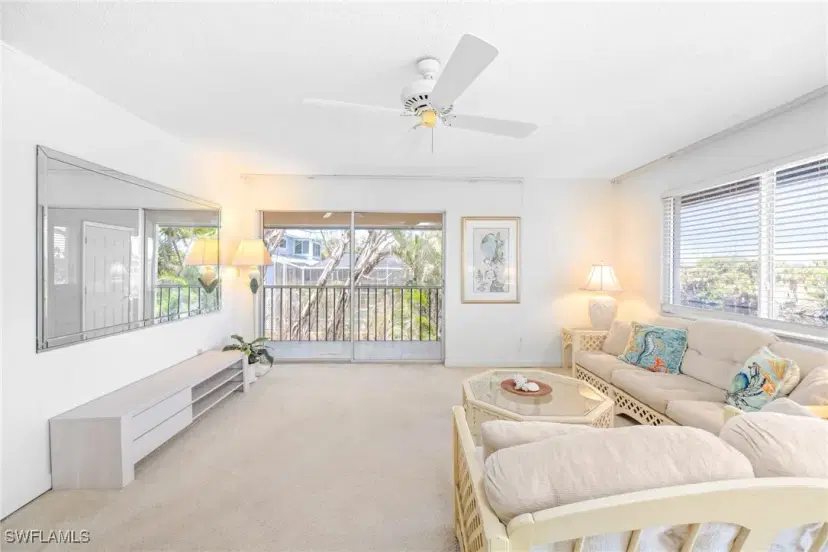 Picture of 1610 Middle Gulf Dr A5, Sanibel FL 33957