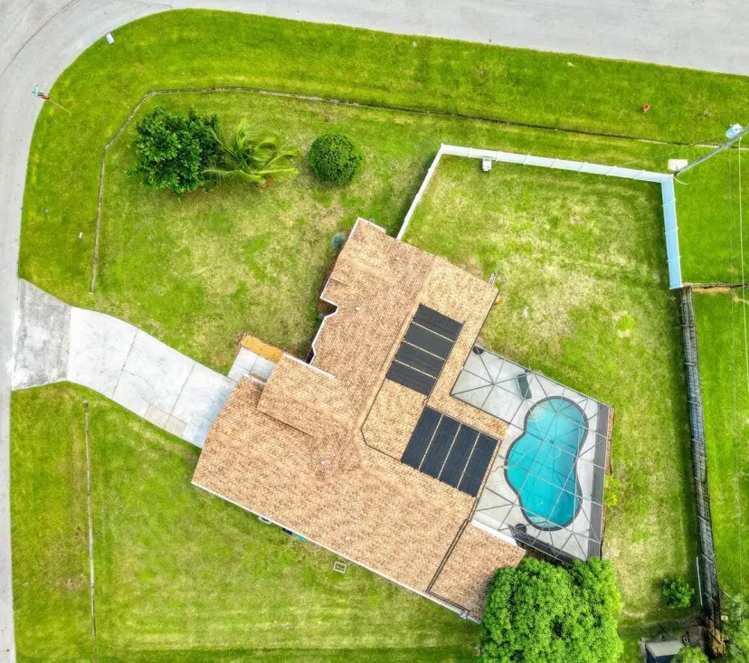 Picture of 4605 NW Gastonia Street, Port St Lucie FL 34983
