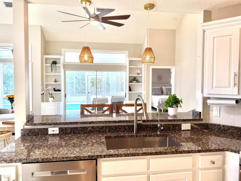 Picture of 400 Seaside Lane, Juno Beach FL 33408
