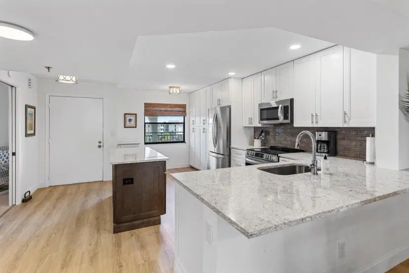 Picture of 9220 SW 14Th Street 3503, Boca Raton FL 33428