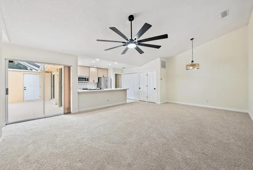 Picture of 9181 Sun Terrace Circle A, Palm Beach Gardens FL 33403