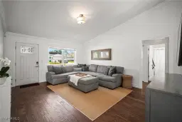 Picture of 206 Willowick Dr, Naples, FL 34110