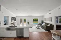 Picture of 206 Willowick Dr, Naples, FL 34110