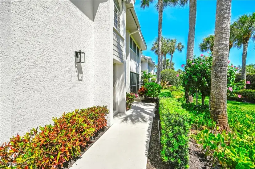 Picture of 4241 Lake Forest Dr 512, Bonita Springs FL 34134