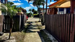 Picture of 2106 Sherwood Forest 20 Boulevard 20, West Palm Beach, FL 33415