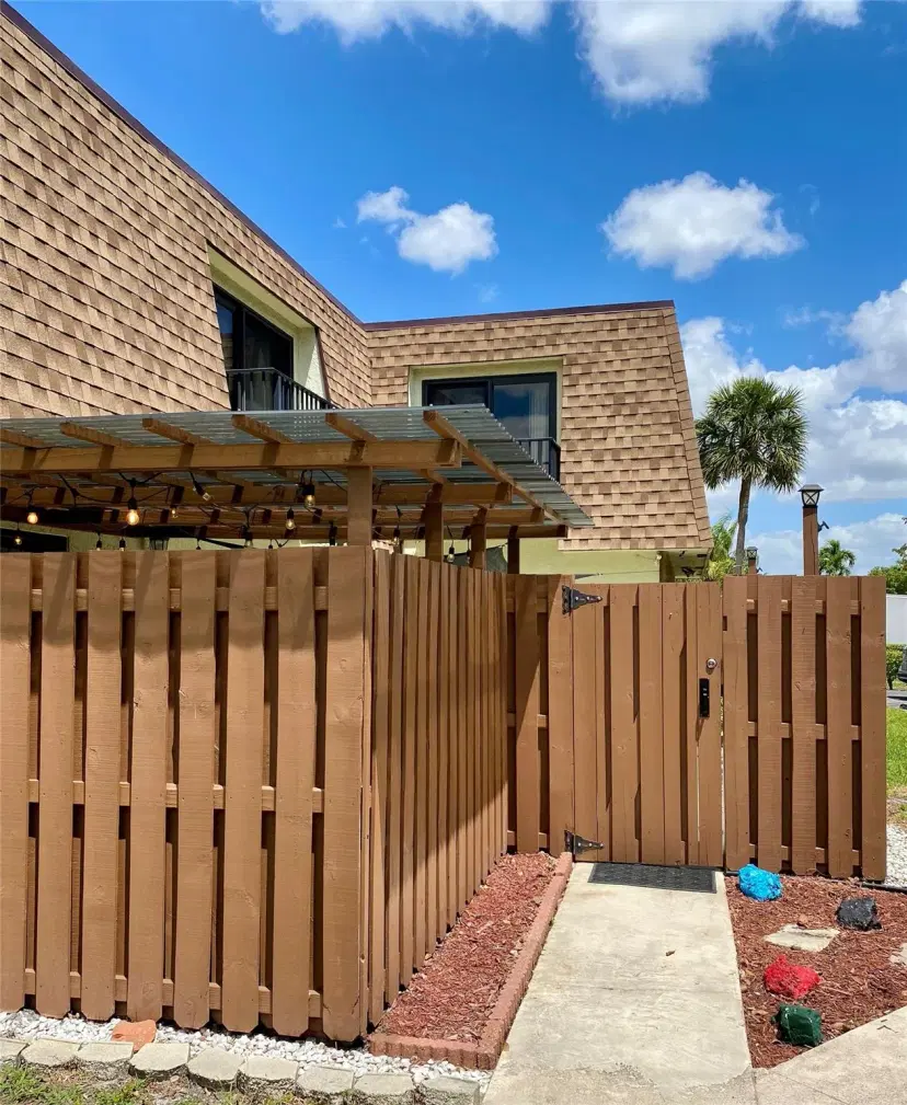 Picture of 5923 NW 55 Lane, Tamarac FL 33319
