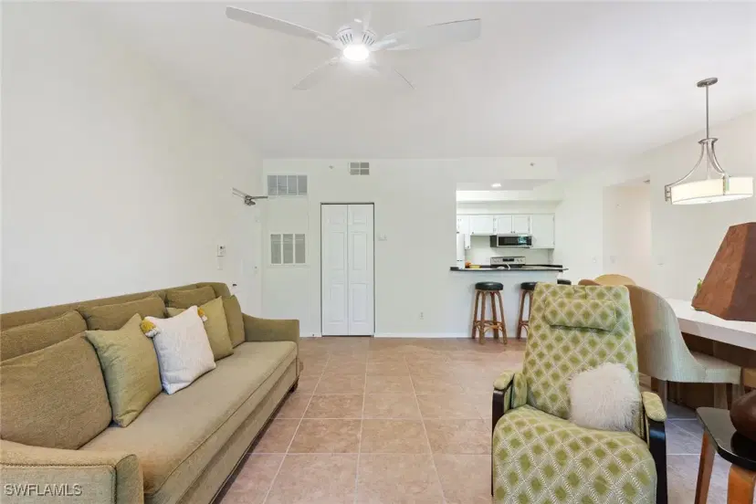 Picture of 4635 Saint Croix Ln 1227, Naples FL 34109