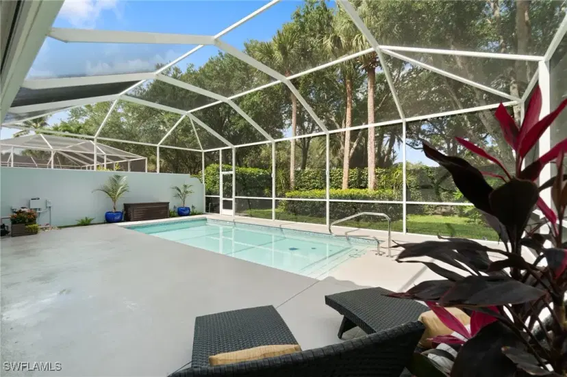 Picture of 2733 Island Pond Ln, Naples FL 34119