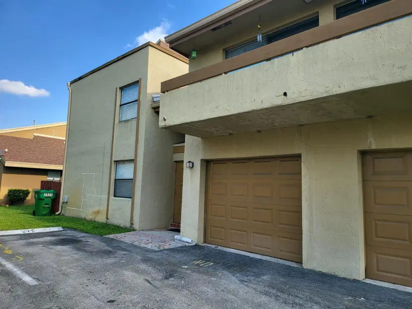 Picture of 2925 E Missionwood Circle C-24, Miramar, FL 33025