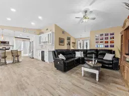 Picture of 6440 NW 201St Ter, Hialeah, FL 33015