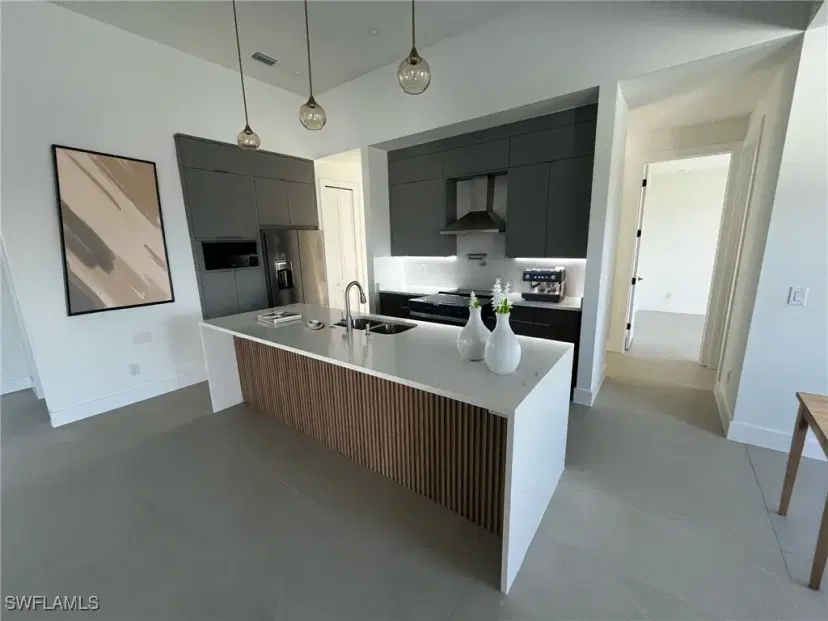 Picture of 1316 NE 33Rd St, Cape Coral FL 33909