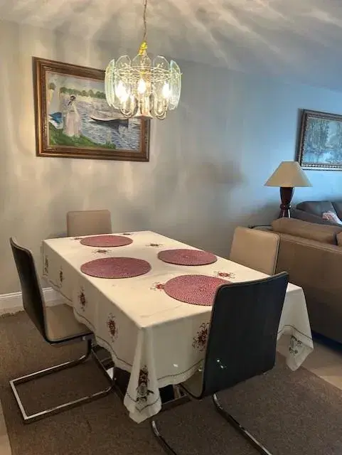 Picture of 2801 Somerset Dr 209, Lauderdale Lakes FL 33311