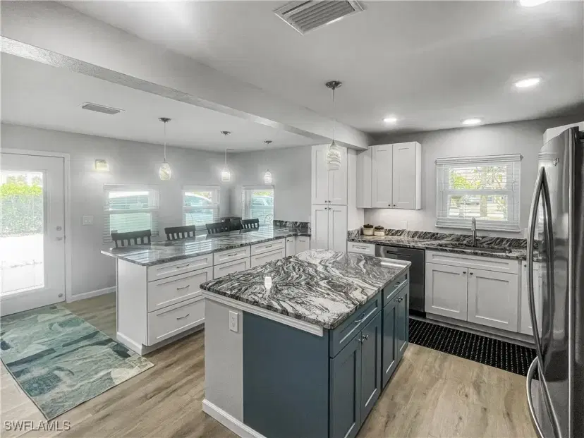Picture of 12069 Matlacha Blvd, Matlacha Isles FL 33991