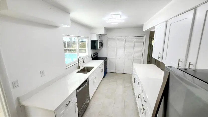 Picture of 1715 York Ct, Fort Pierce FL 34982