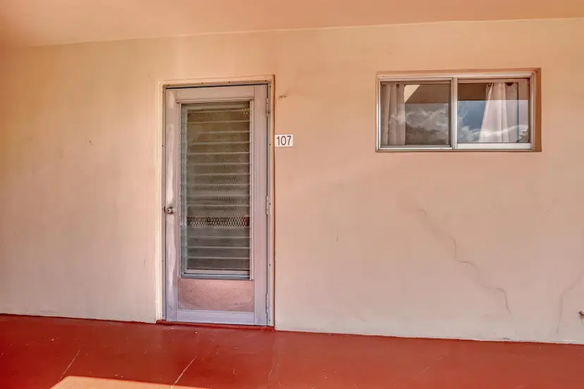 Picture of 2581 N Garden Drive 107, Lake Worth FL 33461