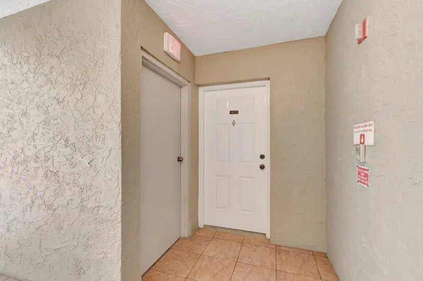 Picture of 5910 Morningstar Circle 401, Delray Beach FL 33484