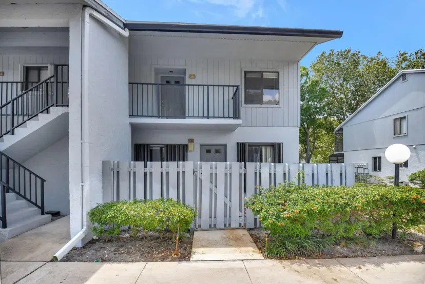 Picture of 2300 Germantown Road 103, Delray Beach FL 33445