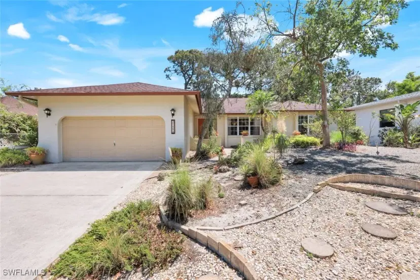 Picture of 27151 Richview Ct, Bonita Springs FL 34135