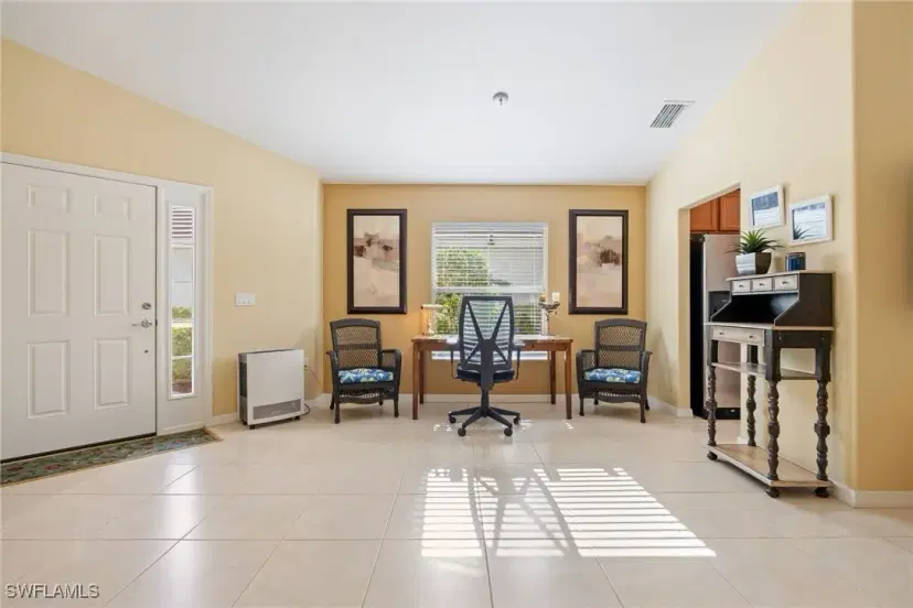 Picture of 2538 Anguilla Dr, Cape Coral FL 33991